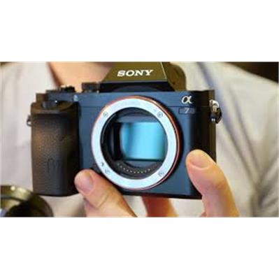 sony dslr 7r